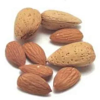 تصویر 3 از بادام درختی پوست کاغذی مناسب آجیل و دسر